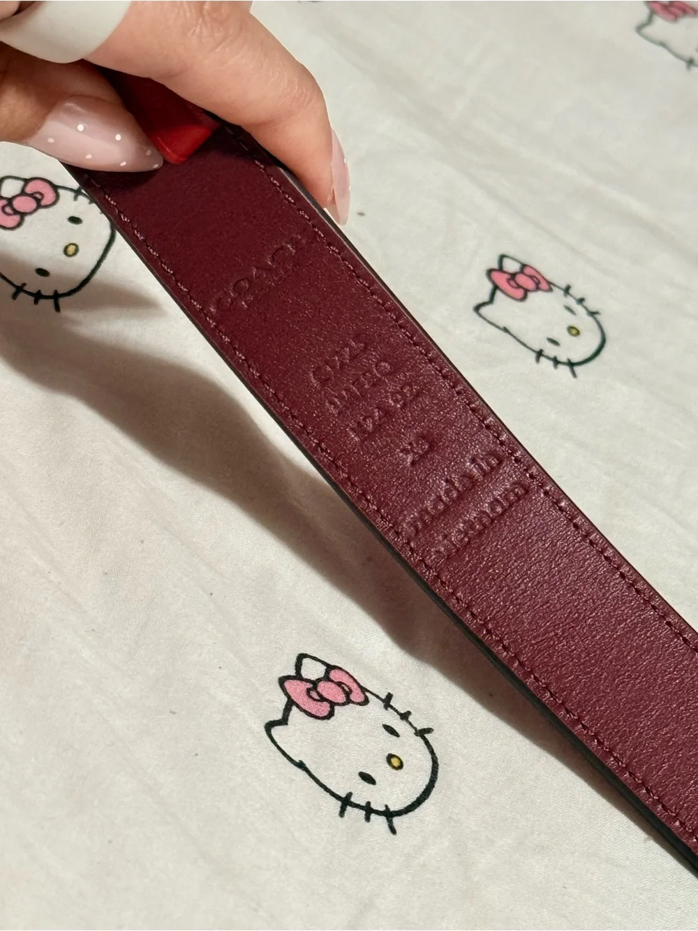 Coach Red Leather Belt with Gold Double-Loop Buckle  display picture 1